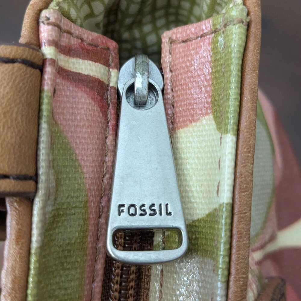 Vintage Fossil KeyPer Vibrant Floral Coated Canvas and Brown Leather Tote Should - Picture 12 of 16